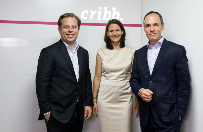 Dwight Cribb (Gründer und Geschäftsführer Cribb), Maren Freyberg (Geschäftsführerin Cribb), Christoph Keese (Executive Vice President Axel Springer) beim CEO Dinner 2014 von Cribb. Copyright: Ulrich Perrey / Cribb